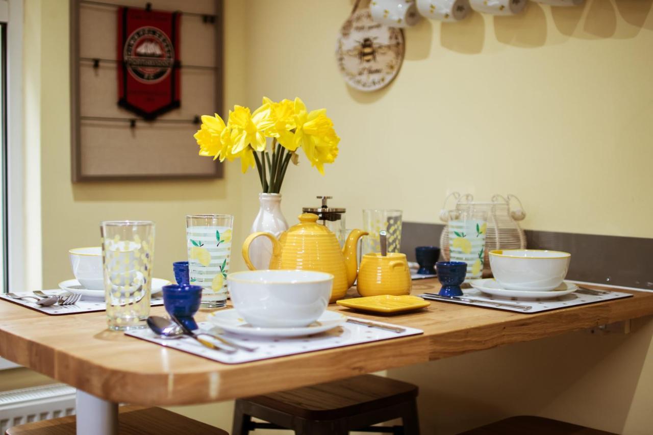 Cosy, Coastal Cottage In Snowdonia ハーレック エクステリア 写真