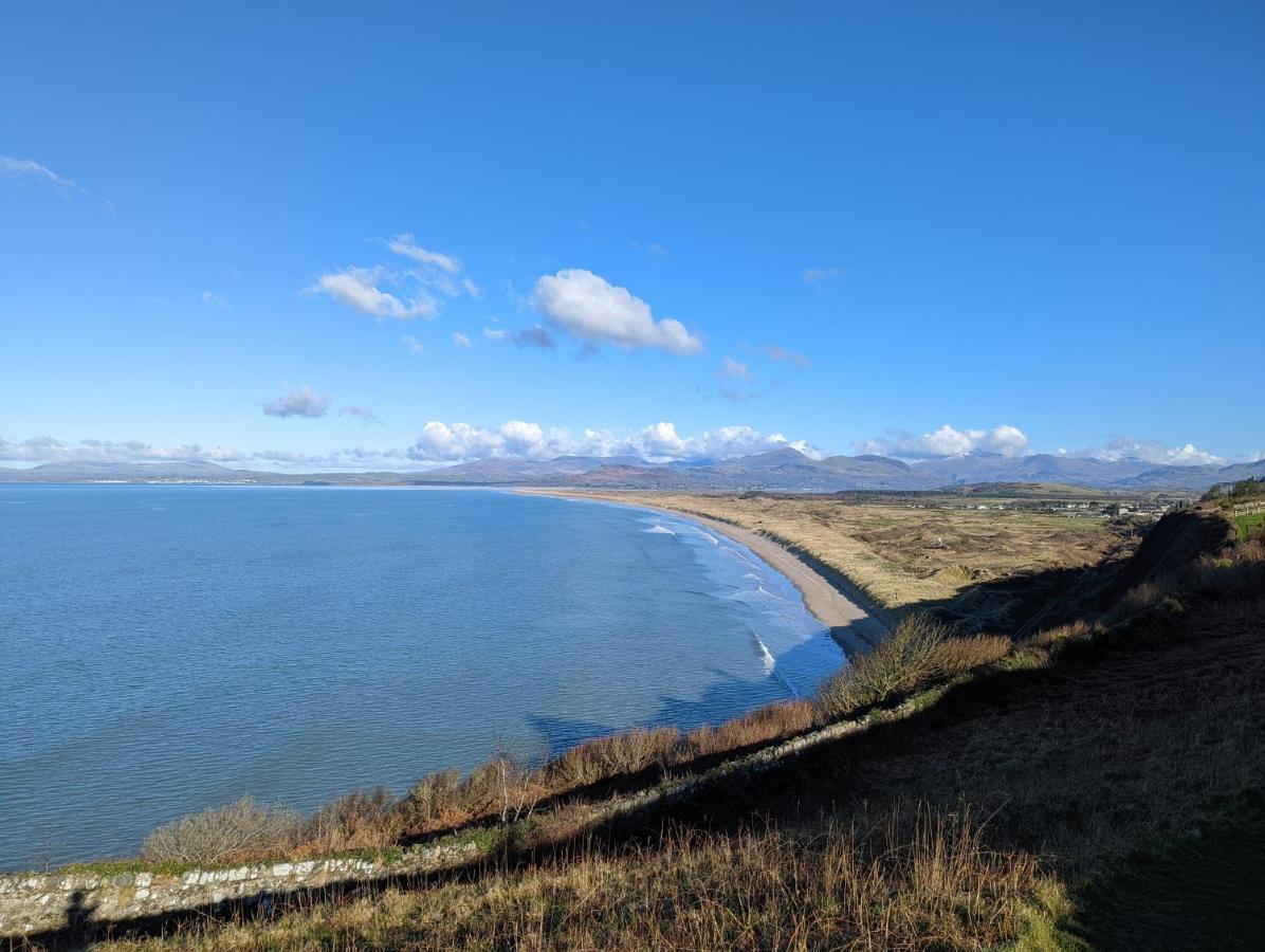 Cosy, Coastal Cottage In Snowdonia ハーレック エクステリア 写真